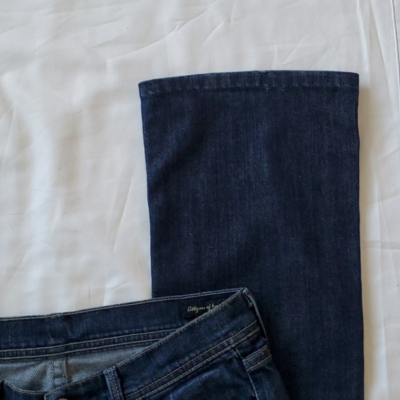 Citizens of Humanity - bootcut jean - size 27 - Picture 3 of 6